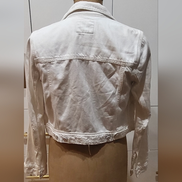 PAIGE White Distressed Jean Jacket Size Small - Picture 4 of 9